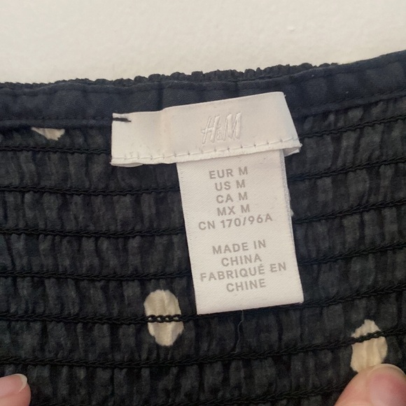 H&M black and cream polka dot blouse size medium - Picture 4 of 8